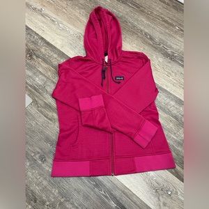 ✨4/$20✨ Fuchsia hoodie